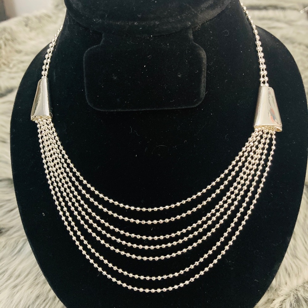 Silver multi layered necklace - Picture 2 of 7